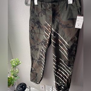 NWT Medium CAMO patrol pant